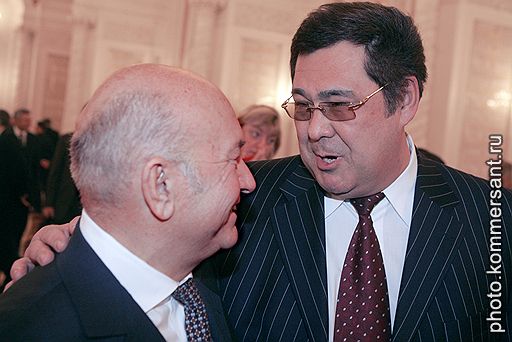 Губернатор Кемеровской области Аман Тулеев. 2004 год 