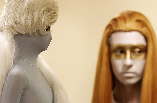 28.09.2011 В Кремле прошло шоу AlternativeHairShow 2011 Russia. Участниками парикмахерского искусства стали представители всемирно известных команд разных стран