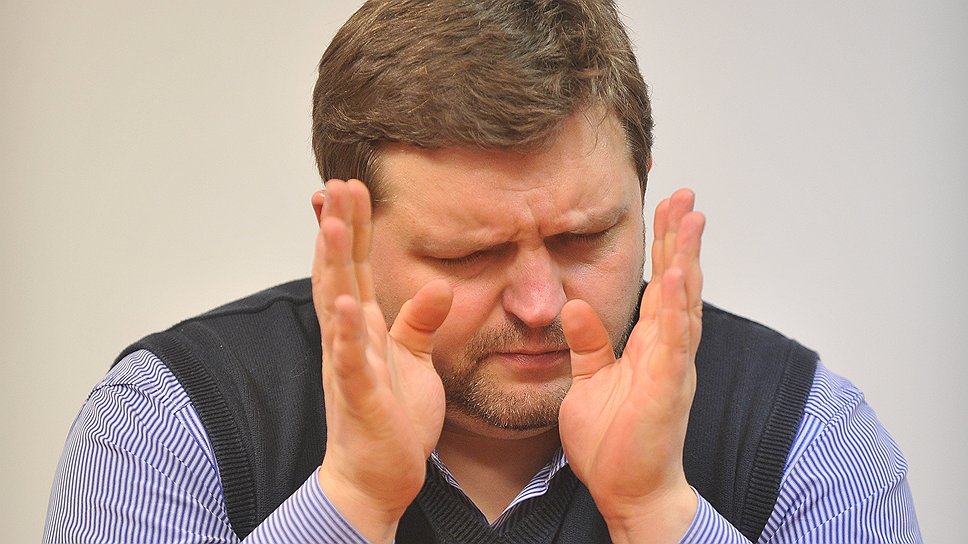 Я вижу, что главное, что я системе небезразличен. А просто сказать, что во всем виноват, и назвать фамилию. Но я даже не знаю какую. Для них это не тот формат работы, не тот арсенал, не те механизмы 