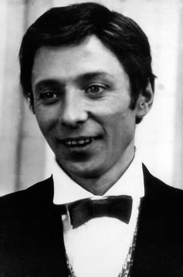 Эдвард Радзинский так описывал Даля: «Он был болен одной из самых прекрасных и трагических болезней — манией совершенства. Он знал, как это играть надо, но нельзя было на этом безумном темпераменте, на этой беспредельной боли и нерве, на этих слезах в горле провести всю роль — так можно было только умереть» 