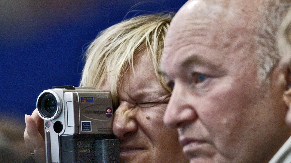 С мужем Юрием Лужковым и Валентиной Матвиенко (справа). 2002 год 