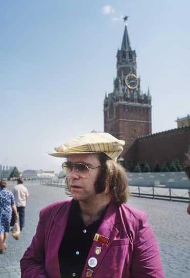 1970-е были очень успешными для Элтона Джона: он выпустил несколько альбомов, закончил формирование состава «Elton John Band», создал собственный лейбл «Rocket Records», выступил вместе с Джоном Ленноном, снялся в киноадаптации рок-оперы «Томми», и, наконец, написал, по мнению критиков, свой лучший альбом «Goodbye Yellow Brick Road» (1973). К середине 1970-х музыкант уже мог позволить себе отправиться на гастроли на собственном Boeing. В мае 1979 года Элтон Джон приехал в СССР, где дал четыре концерта 