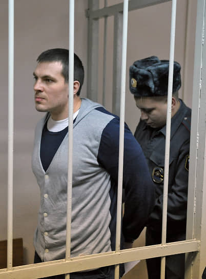 Максим Лузянин (родился в 1976 году). Задержан 28 мая 2012 года. По версии следствия, наносил ущерб асфальтному покрытию, душил сотрудника МВД, другому «испортил зубную эмаль». Признал вину. 9 ноября 2012 года был осужден на 4,5 года тюрьмы. Весной 2015 года освобожден условно-досрочно