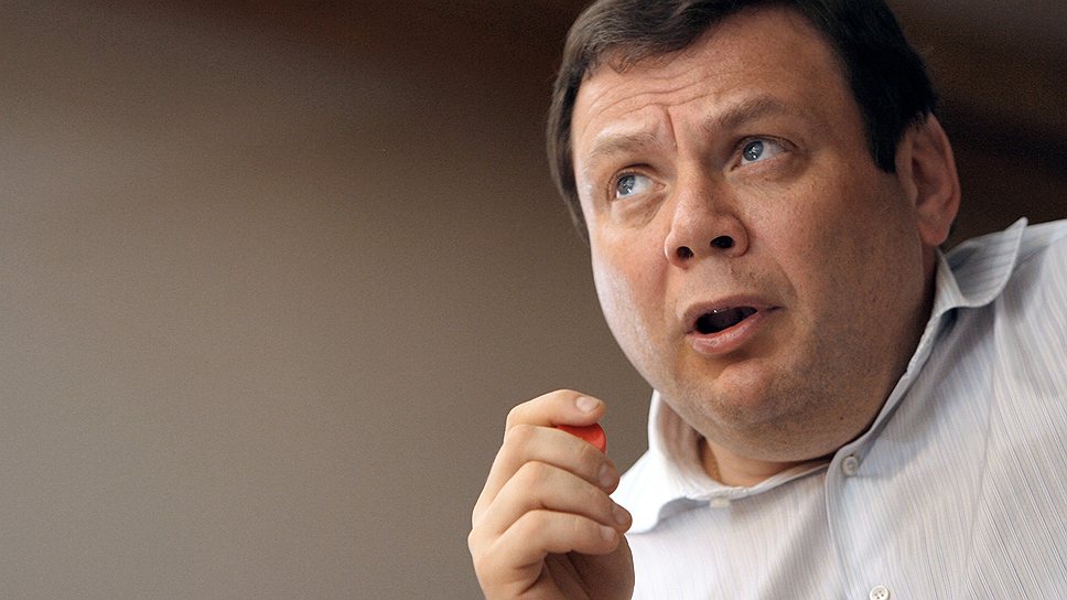 Председатель наблюдательного совета директоров "Альфа-групп" Михаил Фридман  