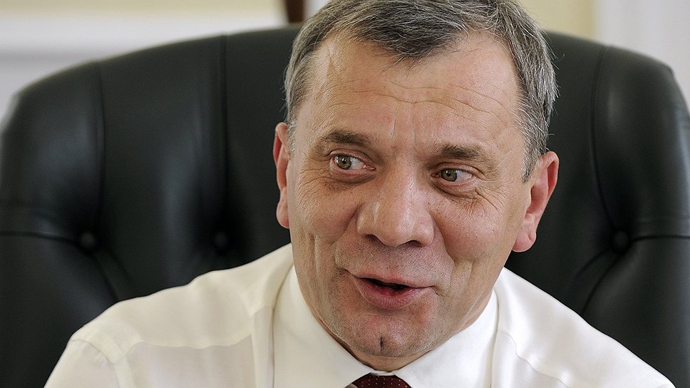 Сейчас мы пошли навстречу Минфину и предлагаем перенести часть расходов госпрограммы вооружений на период после 2016 года 