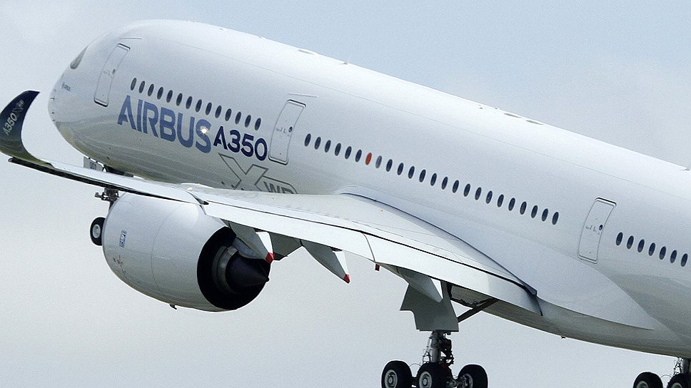 Размах крыла Airbus A350 — 64 м 