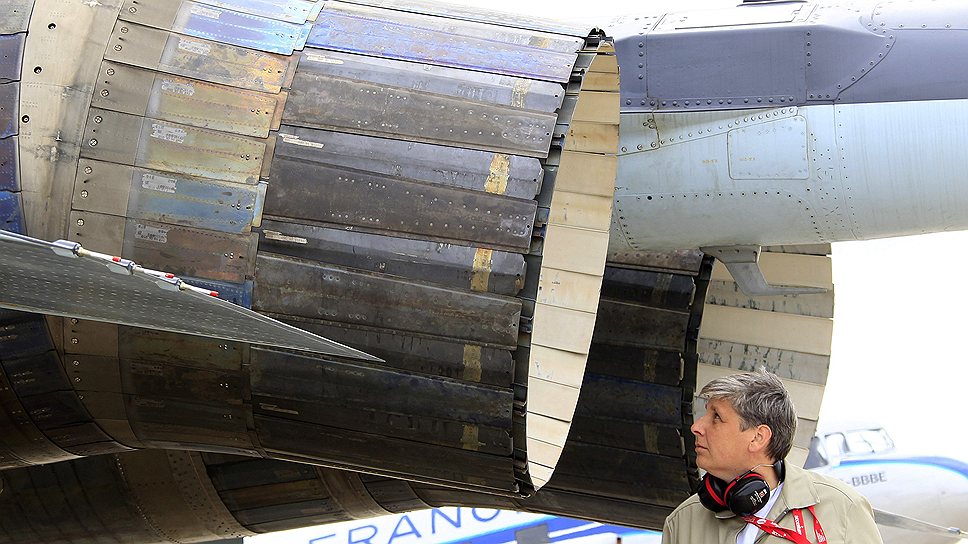 Российский истребитель Су-35С на авиасалоне «Ле-Бурже» 