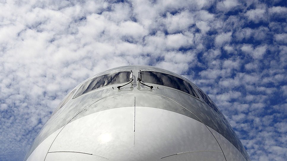 Широкофюзеляжный дальнемагистральный самолет нового поколения Boeing 787 Dreamliner 