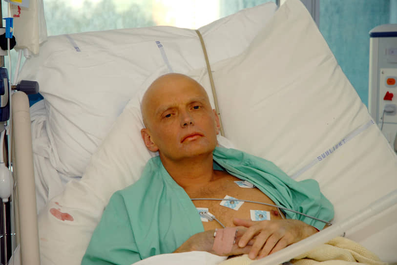 Первые сообщения о тяжелой болезни 43-летнего Александра Литвиненко в британских СМИ появились в середине ноября 2006 года. Фото больного экс-сотрудника ФСБ были опубликованы во всех газетах и таблоидах