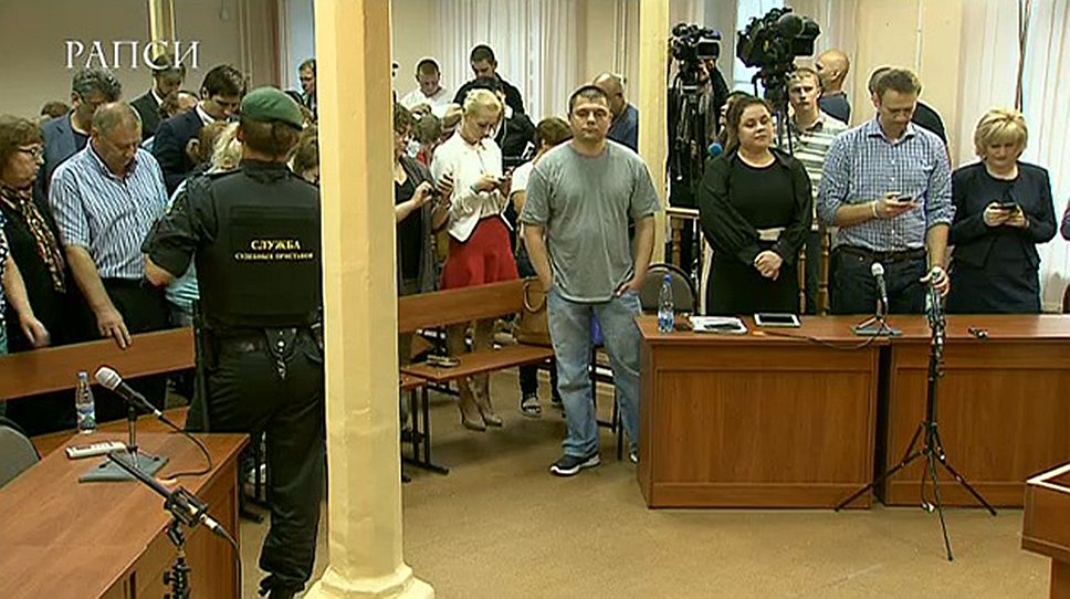 За процессом следили сотни журналистов 