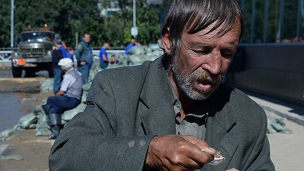 Хабаровск — наиболее крупный город среди пострадавших от стихии, задевшей две сотни населенных пунктов, включая Амурскую область, Якутию и Приморье 
