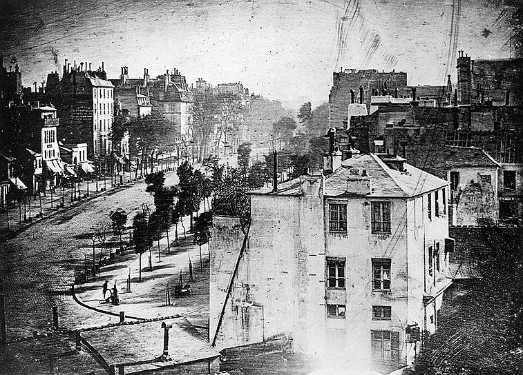 1839 год. Французское правительство объявило об изобретении «Дагеротипа» — прибора, воспроизводящего изображения предметов 