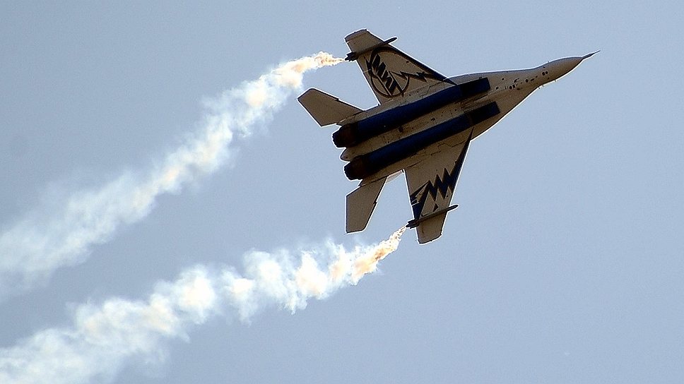 27 августа «Иркут» уже подписал два контракта на поставку в общей сложности 52 самолетов МС-21 
