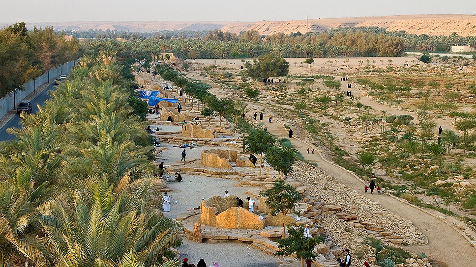 Wadi Hanifa Wetlands, Эр-Рияд (Саудовская Аравия). Год создания: с 2004 года – по настоящее время. Архитектор: Buro Happold/Moriyama & Teshima Planners Ltd. Протяженность: 120 км