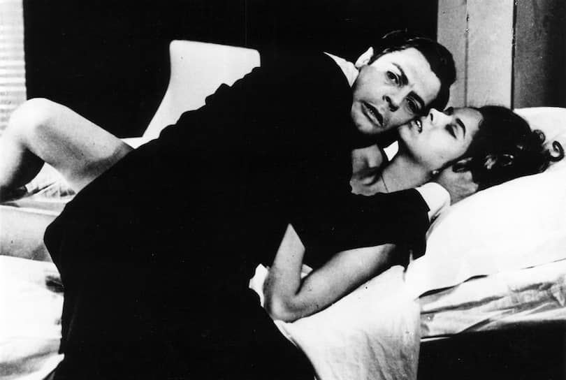 «Я никогда не считал женщин — я их только любил!»  В 1950 году Марчелло Мастроянни женился на итальянской актрисе Флоре Карабелле, в браке с которой актер прожил много лет, несмотря на многочисленные романы  На фото: кадр из фильма «Ночь» 