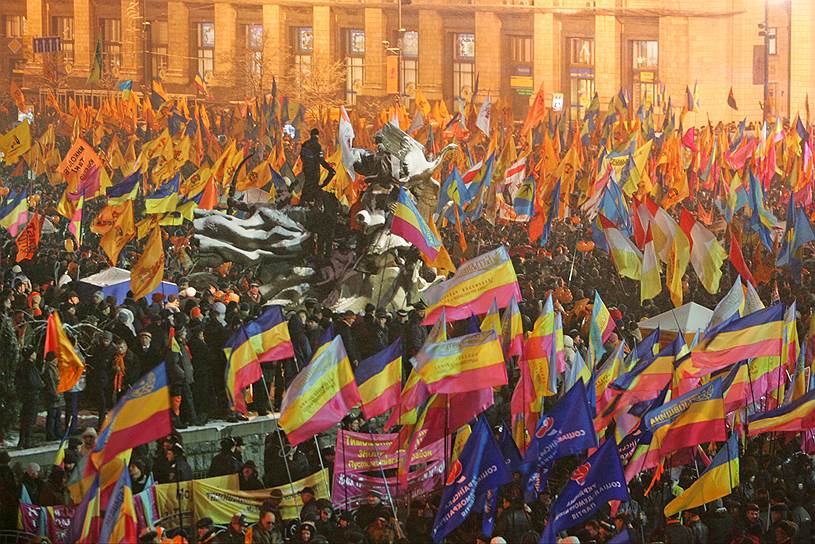В середине 2000-х годов после волны «цветных революций» в постсоветских странах, прежде всего в Грузии и Украине, российско-американские отношения снова стали ухудшаться 