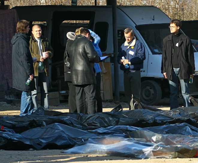 2007 год. Произошла авария на шахте имени Засядько в Донецке. В катастрофе погибло более 100 человек  