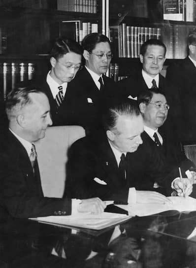 1936 год. В Берлине Германия и Япония подписали «Антикоминтерновский пакт» — договор против распространения коммунистических идей