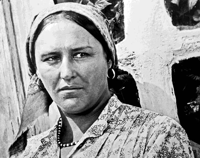 «Как мне надоело слышать, что я сильная. Да мягкая я, как воск, только надежной мужской руки не встретилось»