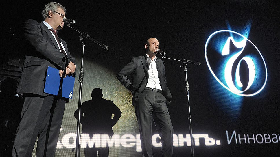 Ведущий радиостанции "Коммерсантъ FM" Андрей Норкин (слева) и президент Издательского дома "Коммерсантъ" Владимир Желонкин  