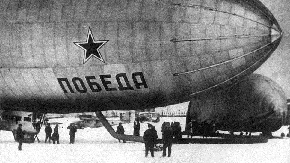 Дирижабль «Победа» был разработан за полгода в 1944 году конструктором ОКБ «Дирижаблестроя» Борисом Арнольдовичем Гарфой. Он должен был доставлять для постов аэростатов заграждения водород и участвовать в грузоперевозках. После окончания войны «Победа» использовалась для поиска мин, затонувших в акватории Черного моря. Однако в 1947 году во время полета на небольшой высоте аэростат зацепил ЛЭП и рухнул. Восстановить его не удалось 