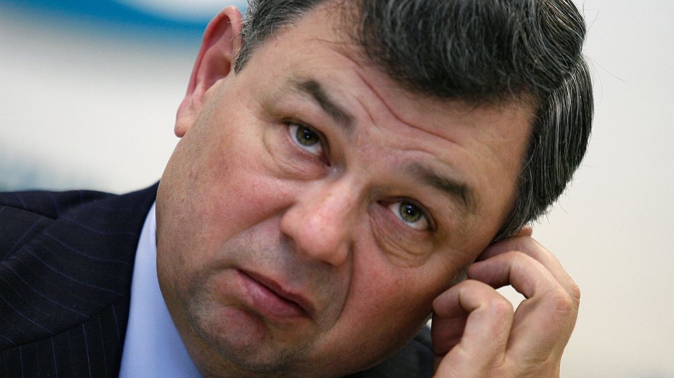 Губернатор Калужской области Анатолий Артамонов  