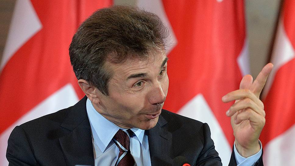В октябре 2011 года грузинский бизнесмен Бидзина Иванишвили подал заявление об отказе от российского гражданства. В декабре того же года оно было удовлетворено. Решение о выходе из гражданства РФ господин Иванишвили принял из-за намерения заняться политикой в Грузии и принять участие в парламентских выборах в 2012 году 