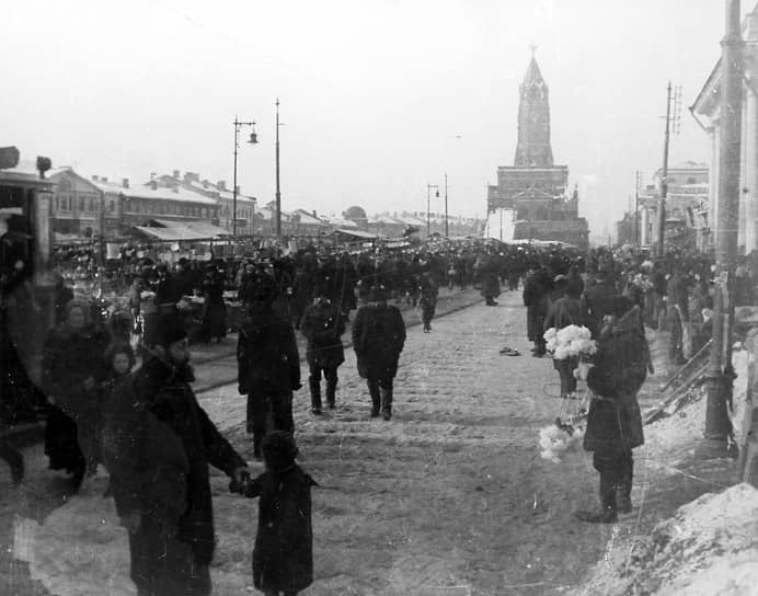 Проект новой Москвы был рассчитан на пять лет (1918–1922 годы) для населения 3 млн человек на территории 20 тыс. га и отражал традиции многовекового развития города вплоть до Февральской революции На фото: Сухаревская площадь