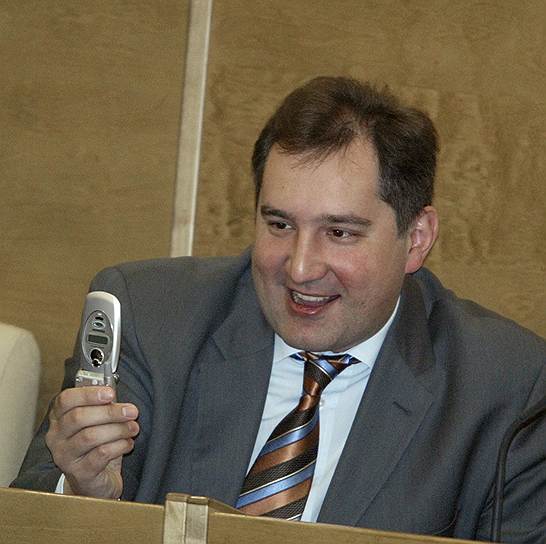Председатель комитета Госдумы по международным делам Дмитрий Рогозин, 2003 год 