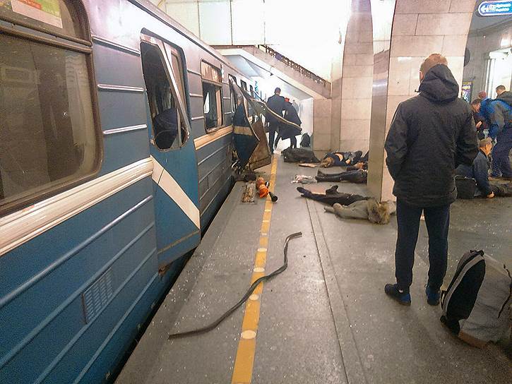 2017 год. Теракт в метро Санкт-Петербурга. При взрыве в вагоне поезда между станциями «Сенная площадь» и «Технологический институт» погибли 14 человек, больше 50 получили ранения 