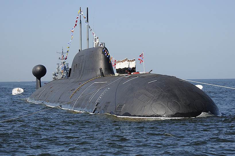 8 ноября 2008 года в Японском море в результате неполадок с системой пожаротушения подводной лодки «Нерпа» в отсеки лодки стал поступать газ фреон. Погибли 20 человек, еще 21 человек был госпитализирован с отравлением