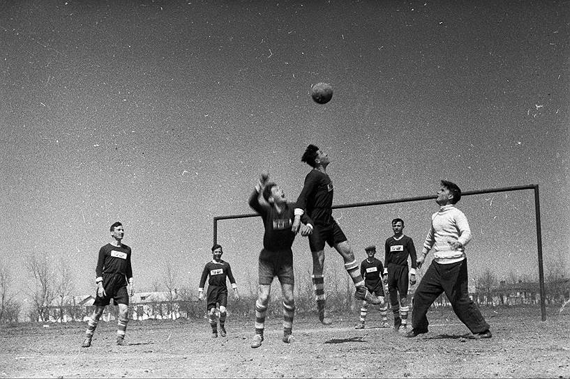 1935 год. В СССР основано Всесоюзное профсоюзно-кооперативное добровольное спортивное общество «Спартак» 