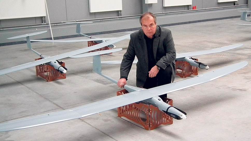 Ударно-разведывательный беспилотник (дрон) типа FlyEye 