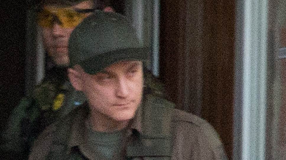 Андрей Денисенко, лидер отделения «Правого сектора» в Днепропетровске, заместитель руководителя центрального штаба партии и предвыборного штаба кандидата в президенты Украины Дмитрия Яроша 