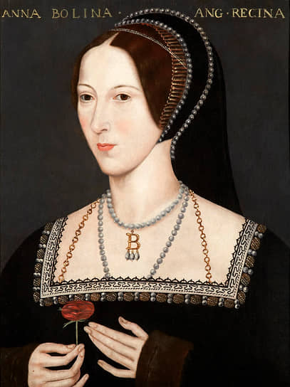 1536 год. Анна Болейн, вторая жена Генриха VIII, обезглавлена в Лондоне по сфабрикованному обвинению в «государственной и супружеской измене» 