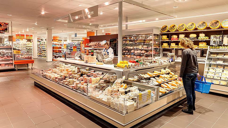 International Commerce Centre