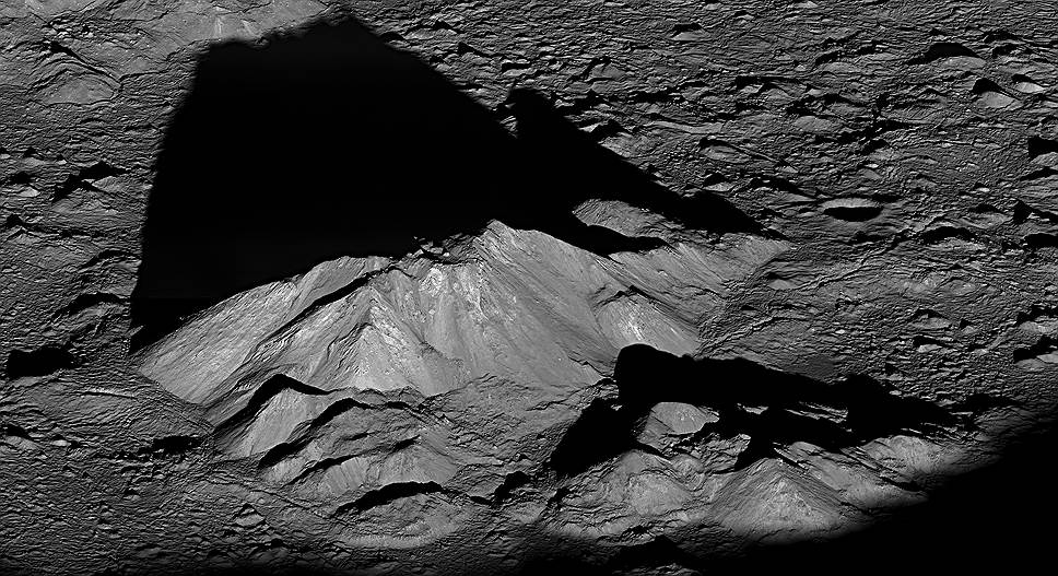 2009 год. Запуск автоматической межпланетной станции NASA — Lunar Reconnaissance Orbiter (LRO, Лунный орбитальный зонд) 
