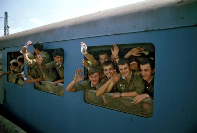 1991 год. Завершился вывод советских войск из Венгрии 