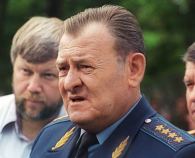 Бывший главнокомандующий ВВС РФ генерал армии Анатолий Корнуков 