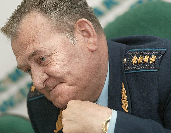 Бывший главнокомандующий ВВС РФ генерал армии Анатолий Корнуков 