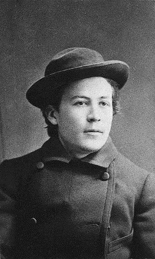 29 января 1860 года родился русский писатель и по совместительству врач Антон Павлович Чехов. Его произведения переведены более чем на 100 языков, а пьесы уже больше века ставятся во многих театрах мира 