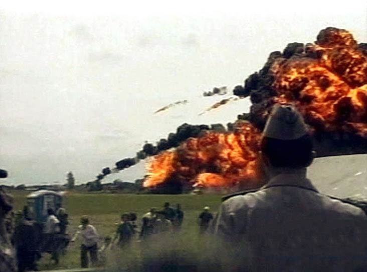 2002 год. Во Львове (Украина) произошла самая крупная катастрофа в истории мировых авиашоу: в результате падения Су-27 погибли 77 человек 
