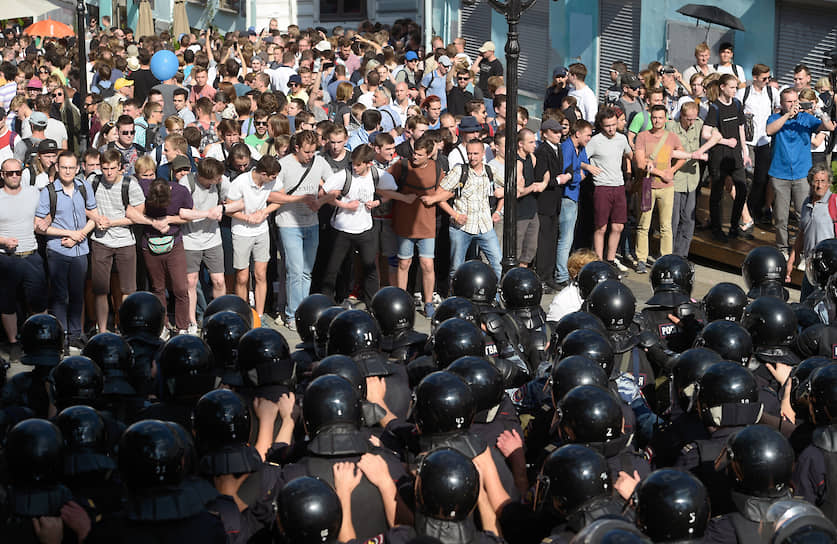 2019 год. Состоялась акция протеста против недопуска кандидатов на выборы в Мосгордуму, после которой появилось «московское дело» — дело о массовых беспорядках. Его фигурантами стали более 30 человек 