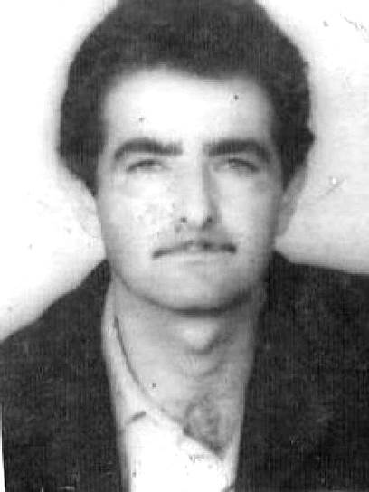 Хосе Альберто «Пепе» Мухика родился 20 мая 1935 года. Его отец — потомок испанских басков, мелкий фермер, скончавшийся, когда его сыну было пять. Мать Мухики — дочь бедных иммигрантов из итальянской Лигурии