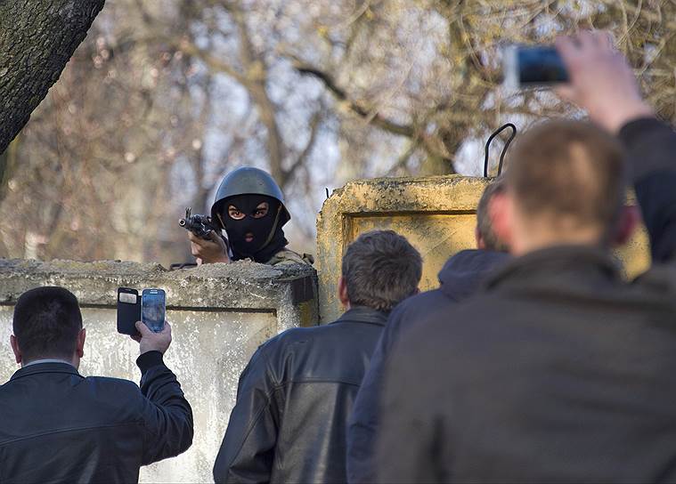 В соседнем Краматорске в ходе спецоперации силовики взяли аэродром