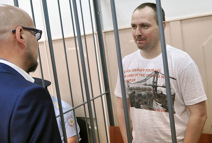 Бывший руководитель Главного управления экономической безопасности и противодействия коррупции МВД России генерал Денис Сугробов 