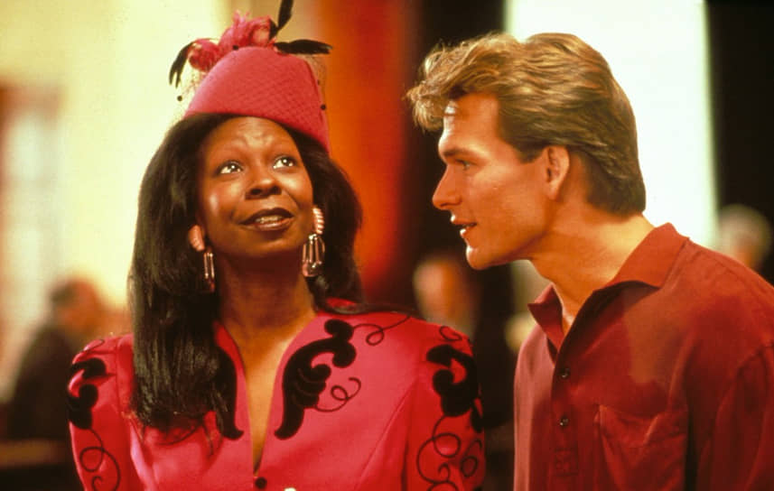Триумфом актрисы стала роль в драме «Привидение» (1990, кадр на фото), где она сыграла роль ясновидящей Оды Мэй Браун. За эту роль она получила премию «Оскар» 