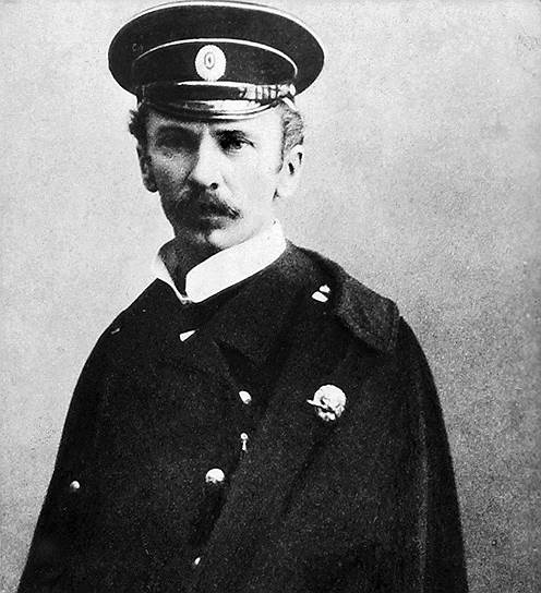 1905 год. Начало Севастопольского восстания моряков во главе с лейтенантом Петром Петровичем Шмидтом, произошедшее во время первой русской революции