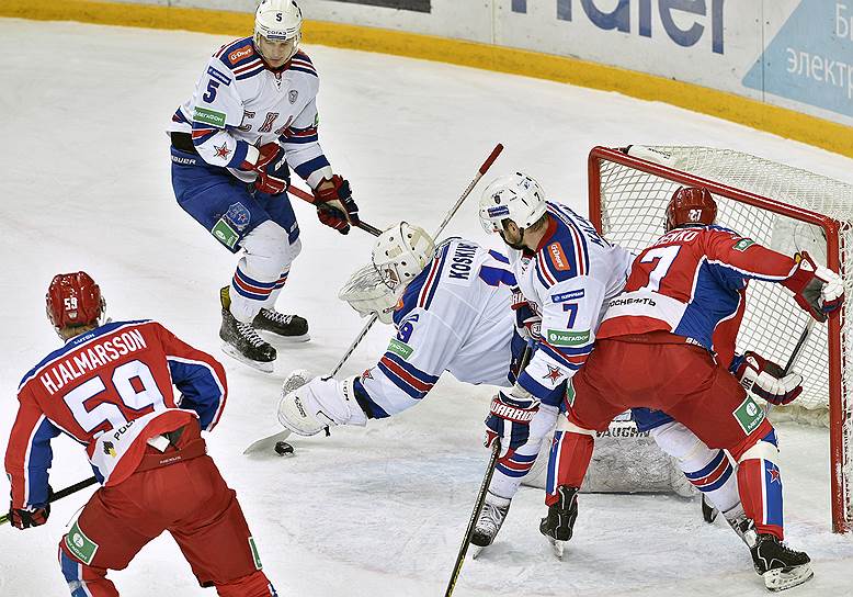 6 место: СКА (9 баллов) 8 побед в регулярном чемпионате КХЛ (1 бонусное очко за серию из восьми побед, включая две над лидером ЦСКА)