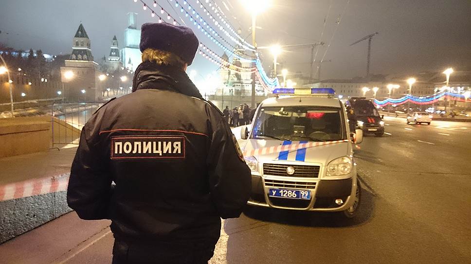 Следствие рассматривает в качестве версий убийства политическую провокацию, исламско-экстремистский след, внутриукраинские события, коммерческую деятельность